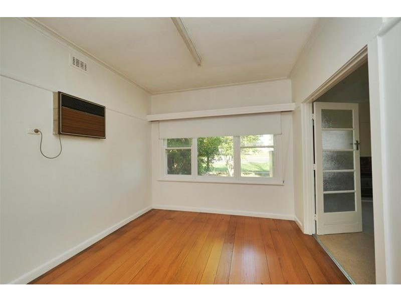 29 McGibbony Street, Ararat VIC 3377