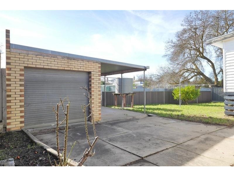 29 McGibbony Street, Ararat VIC 3377