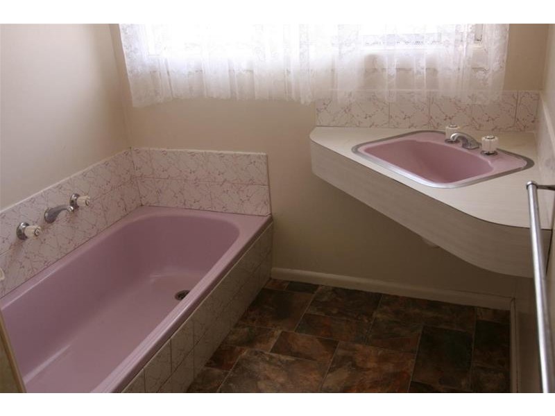 35 ELIZABETH Street, Ararat VIC 3377