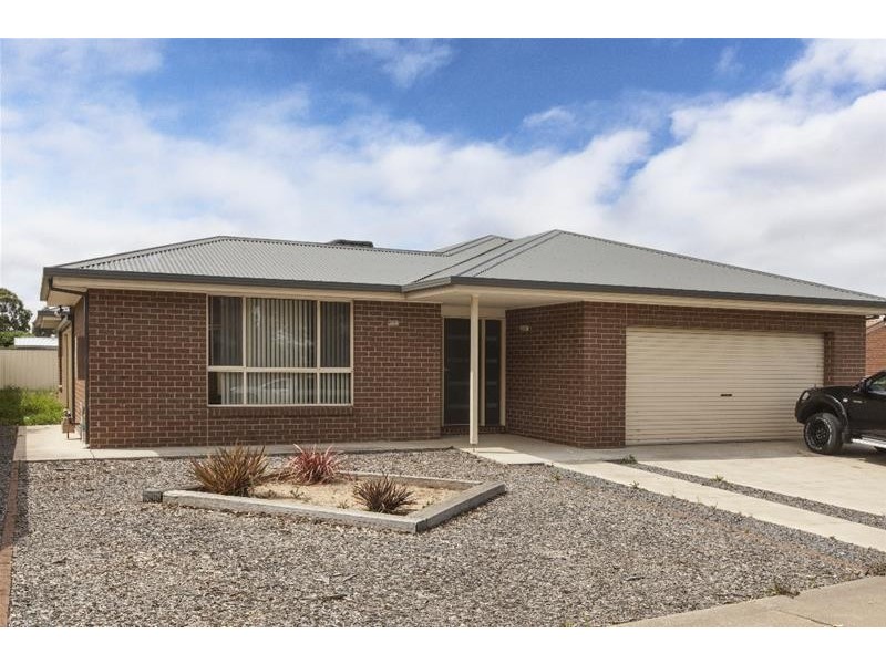 83 CHURCHILL Avenue, Ararat VIC 3377