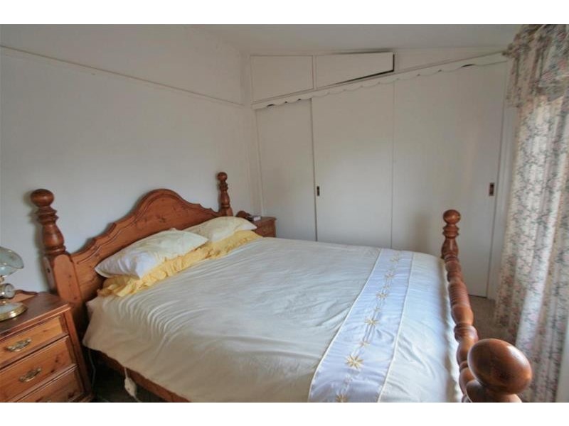 563 Sugarloaf Road, Great Western VIC 3374