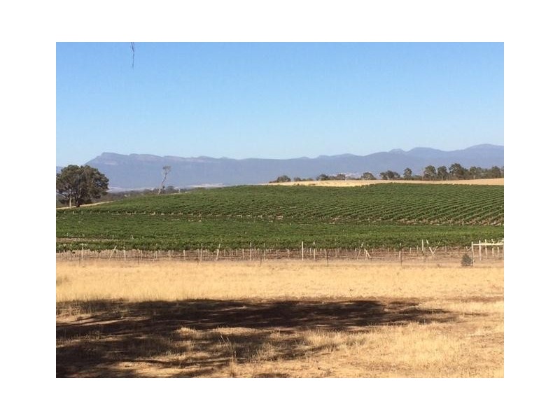 563 Sugarloaf Road, Great Western VIC 3374