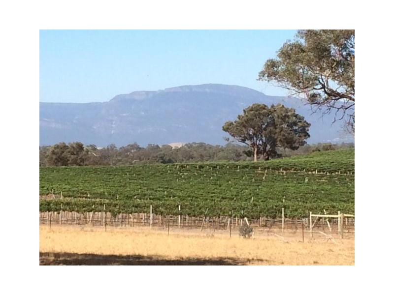 563 Sugarloaf Road, Great Western VIC 3374