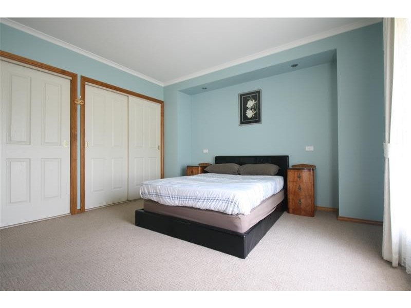 13 VANSTAN Street, Ararat VIC 3377