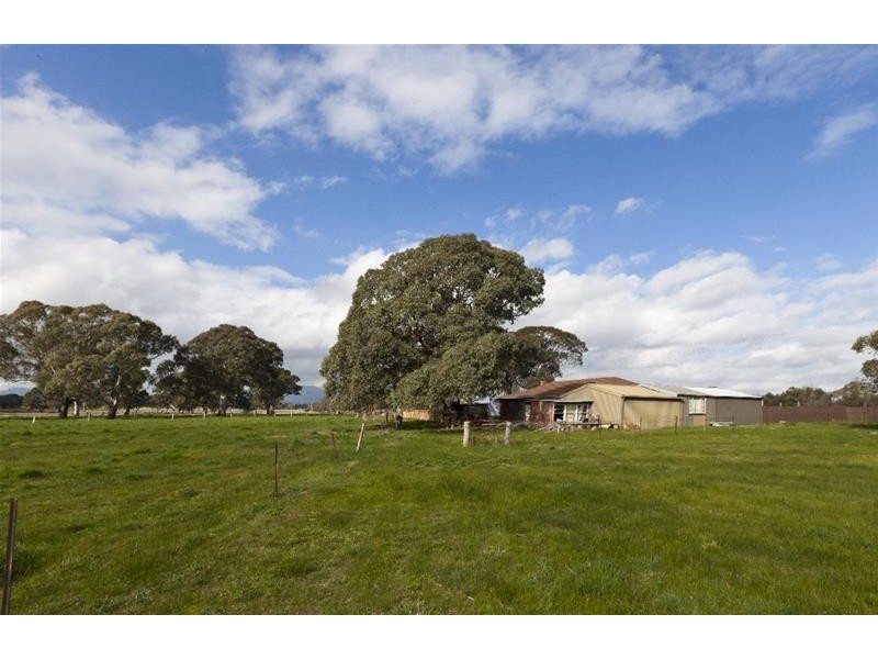 41 Warrak Road, Ararat VIC 3377