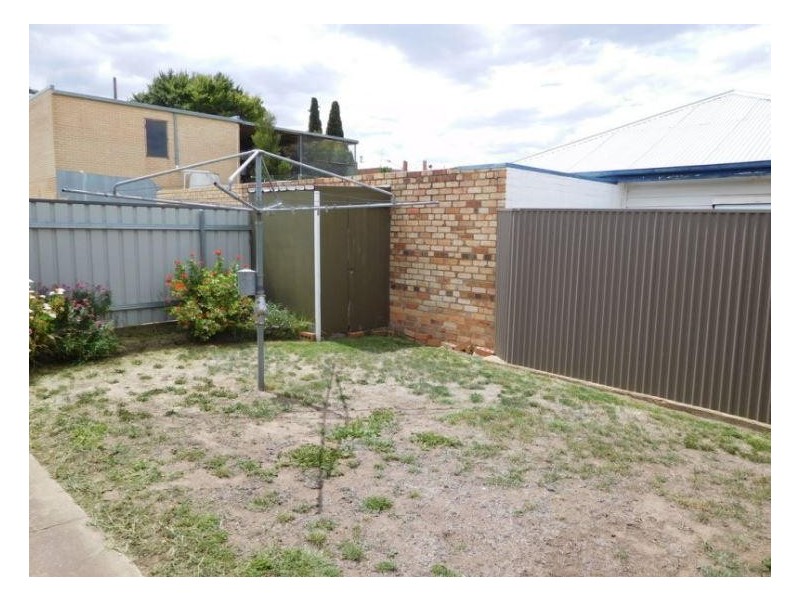 3 BANKSIA Street, Ararat VIC 3377