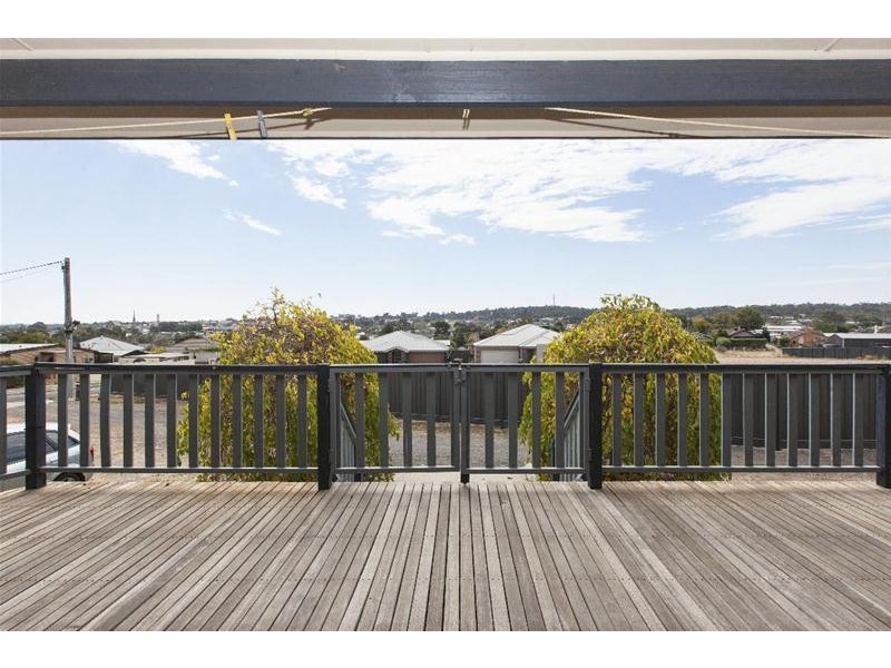 30 MAHNKE Street, Stawell VIC 3380