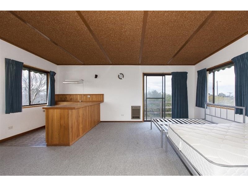 21 Ford Street, Ararat VIC 3377