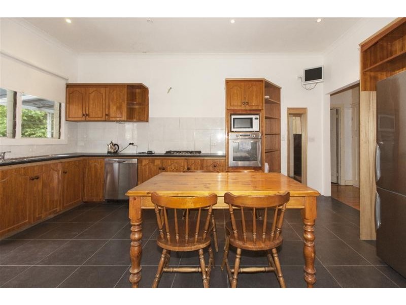 9 Lambert Street, Ararat VIC 3377