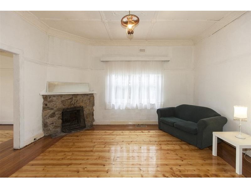 9 Lambert Street, Ararat VIC 3377