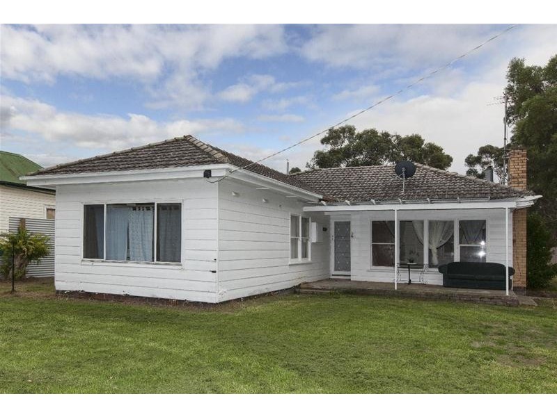 52 Campbell Street, Streatham VIC 3351