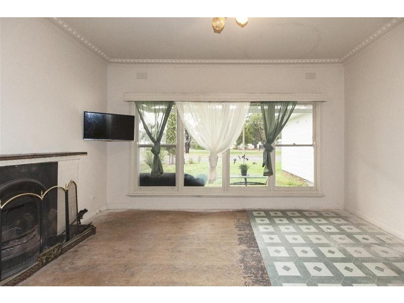 52 Campbell Street, Streatham VIC 3351