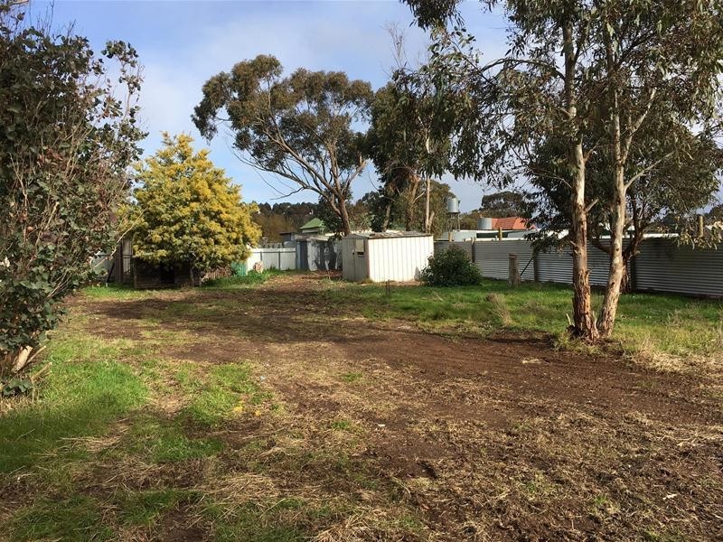 52 Campbell Street, Streatham VIC 3351