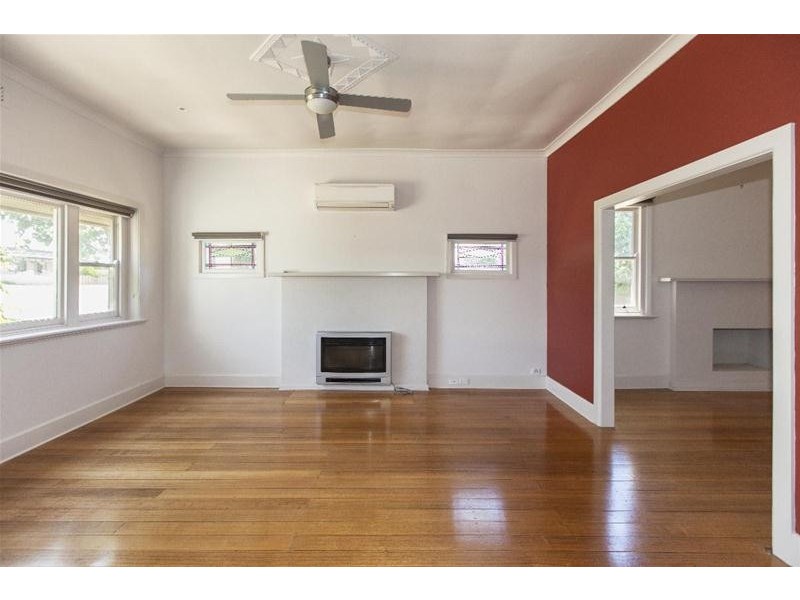 16 Dawson Street, Ararat VIC 3377