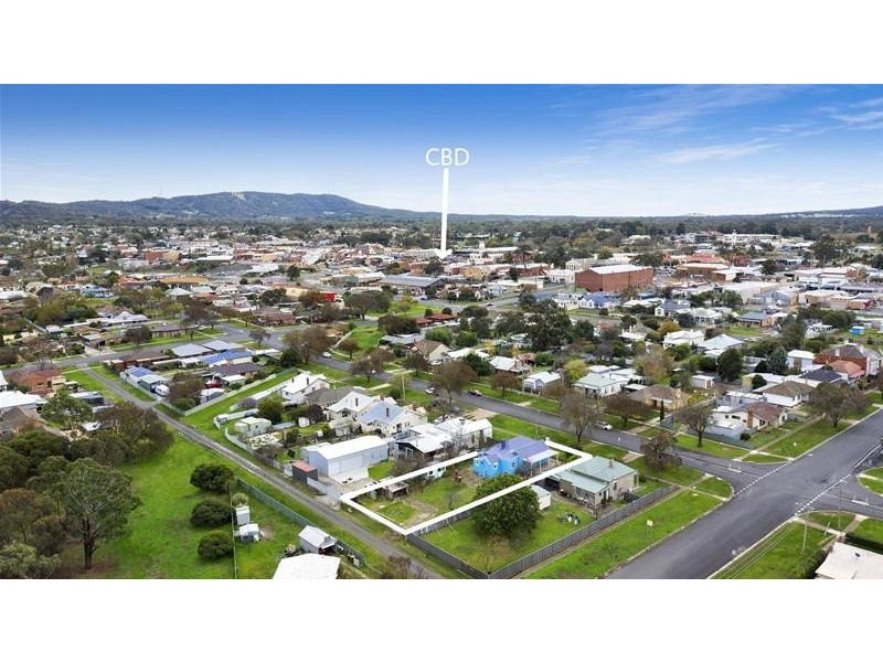 30 Rundell Street, Ararat VIC 3377