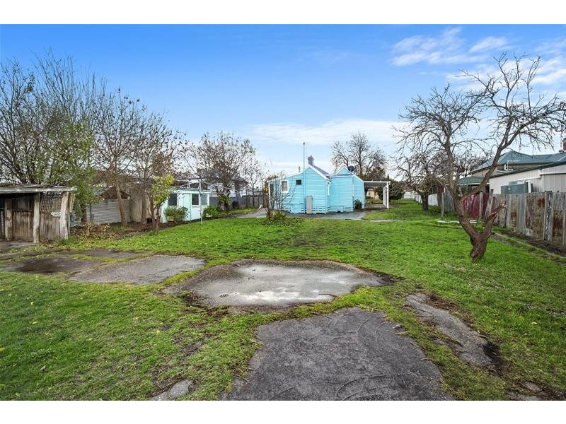 30 Rundell Street, Ararat VIC 3377