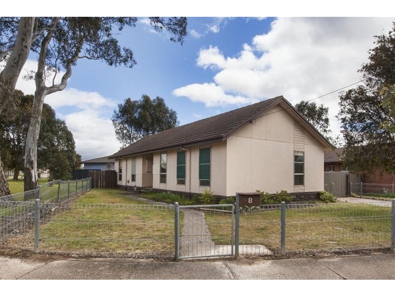 8 Grevillea Court, Ararat VIC 3377