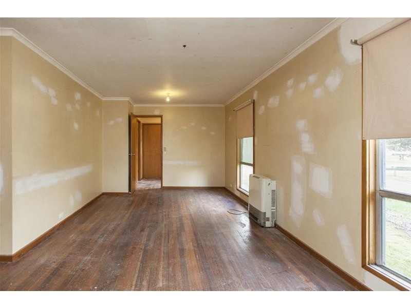 8 Grevillea Court, Ararat VIC 3377