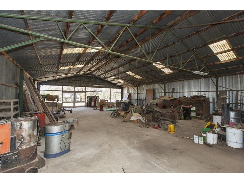 6 Morella Road, Ararat VIC 3377