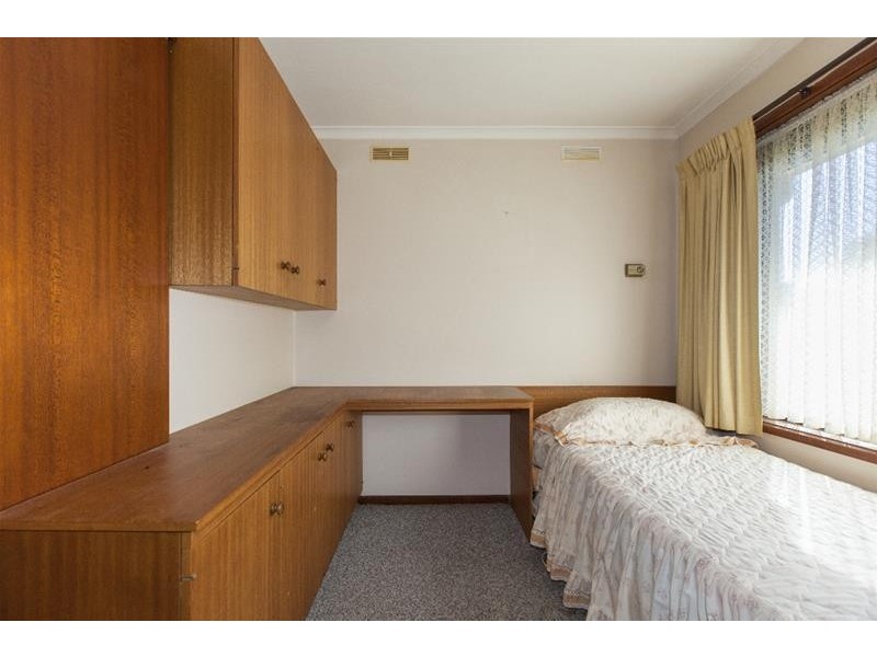 16 Campbell Street, Streatham VIC 3351