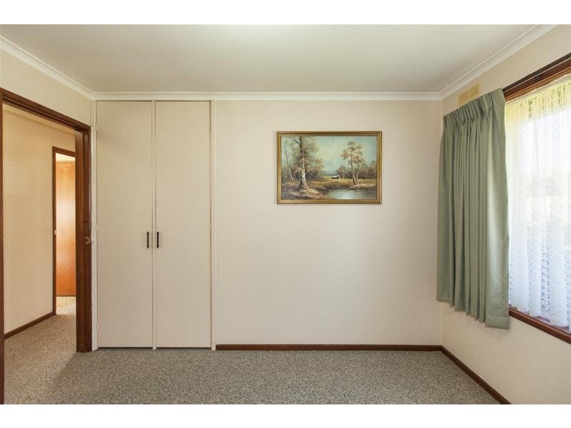 16 Campbell Street, Streatham VIC 3351