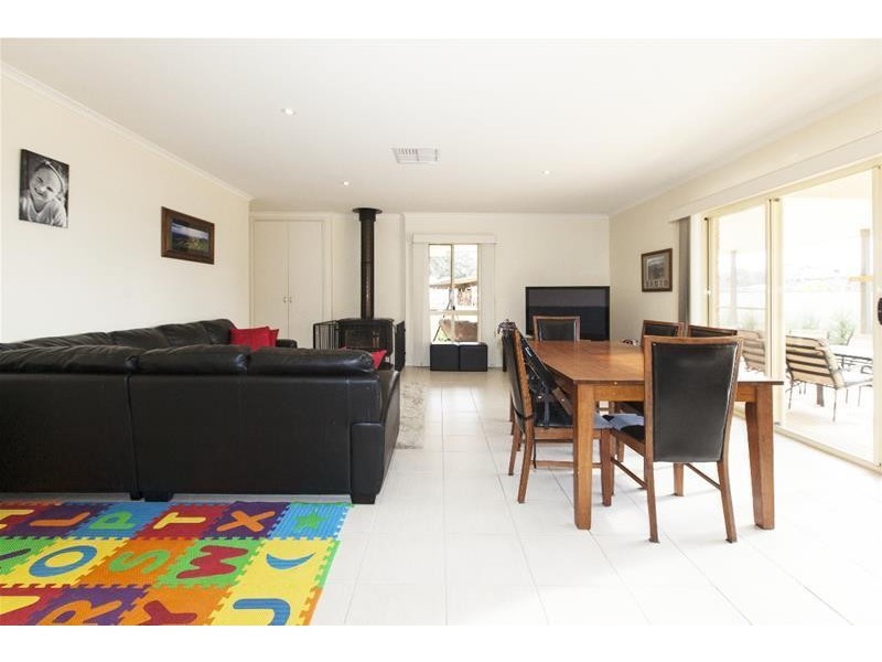 3 Lobelia Drive, Ararat VIC 3377