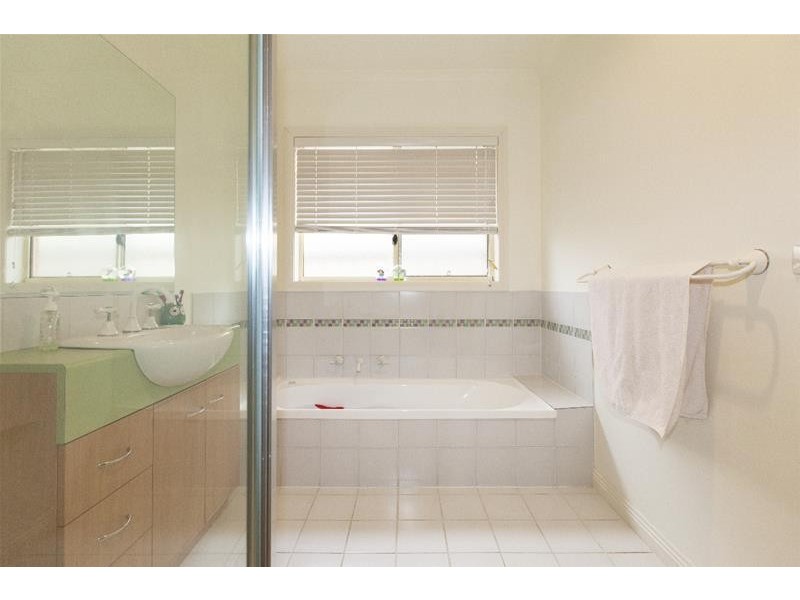 3 Lobelia Drive, Ararat VIC 3377