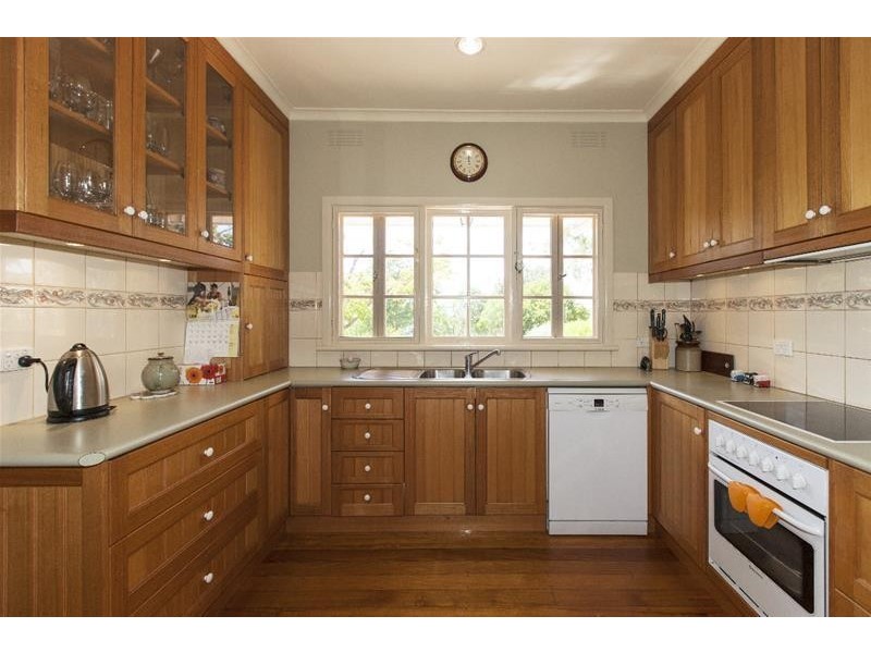 10 Matthews Place, Ararat VIC 3377