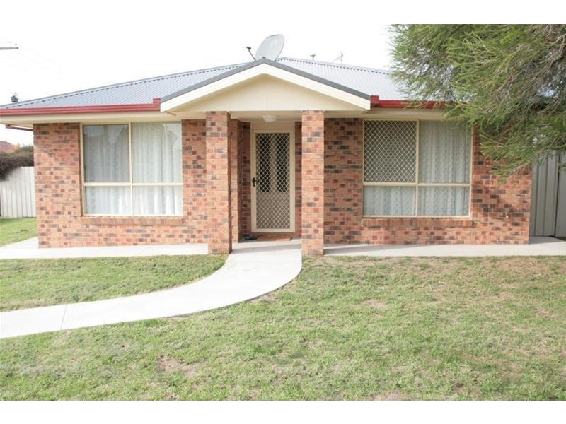 16 WILMOT Street, Ararat VIC 3377