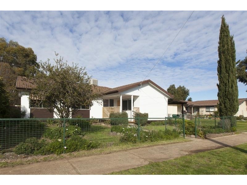 3 Grevillea Court, Ararat VIC 3377