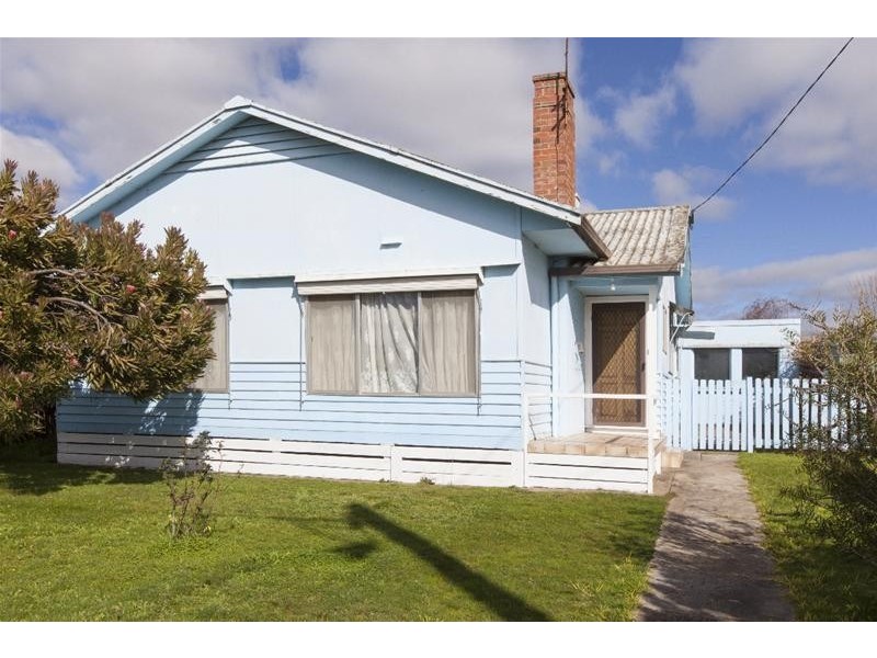 6 Rotary Avenue, Ararat VIC 3377