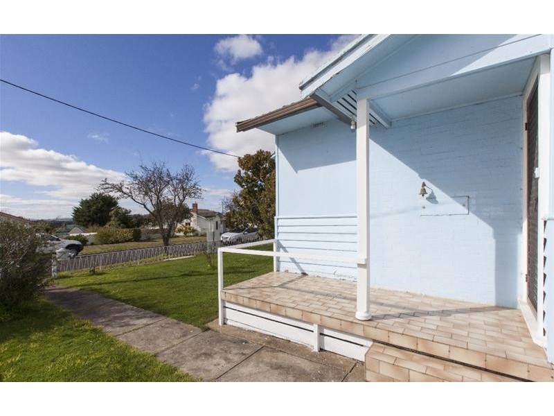 6 Rotary Avenue, Ararat VIC 3377