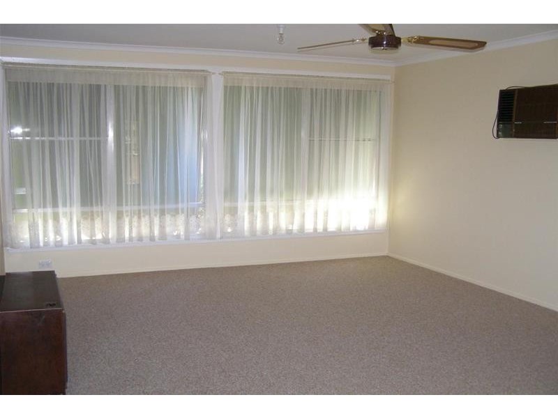 11 TATYOON Road, Ararat VIC 3377