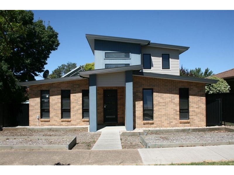 1/18 TUSON Street, Ararat VIC 3377