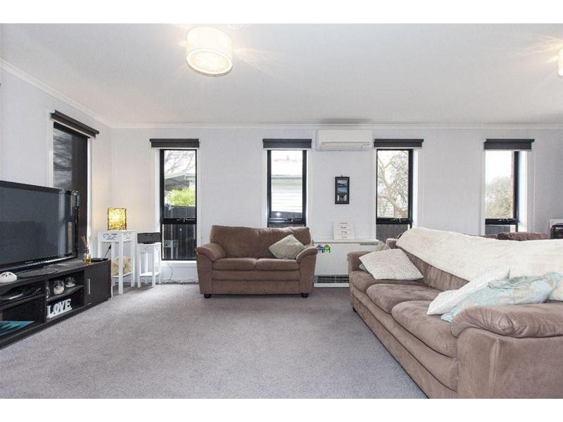 1/18 TUSON Street, Ararat VIC 3377