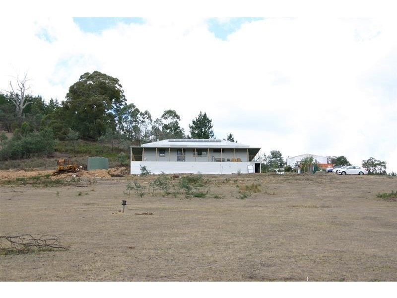 27 Efour Road, Glenlogie VIC 3469