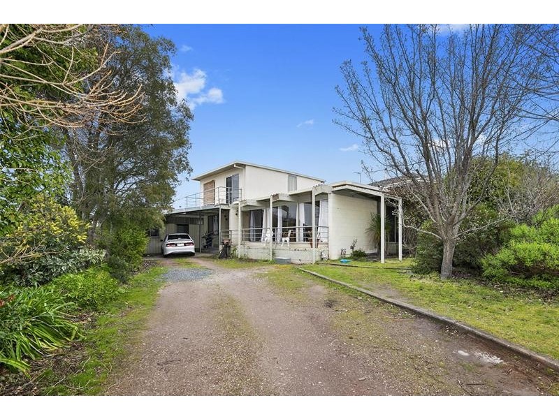 23 Henderson Street, Ararat VIC 3377