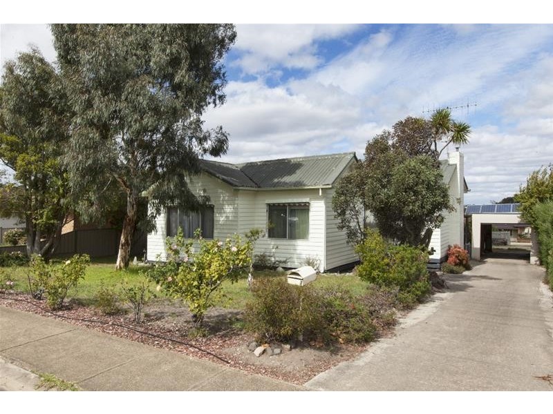 7 Barkly Street West, Ararat VIC 3377