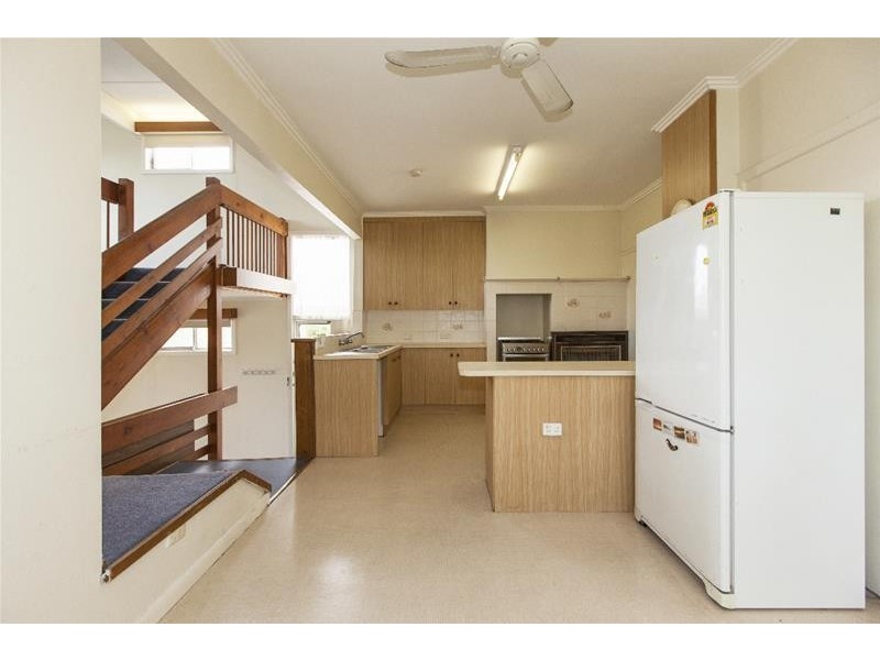 7 Barkly Street West, Ararat VIC 3377