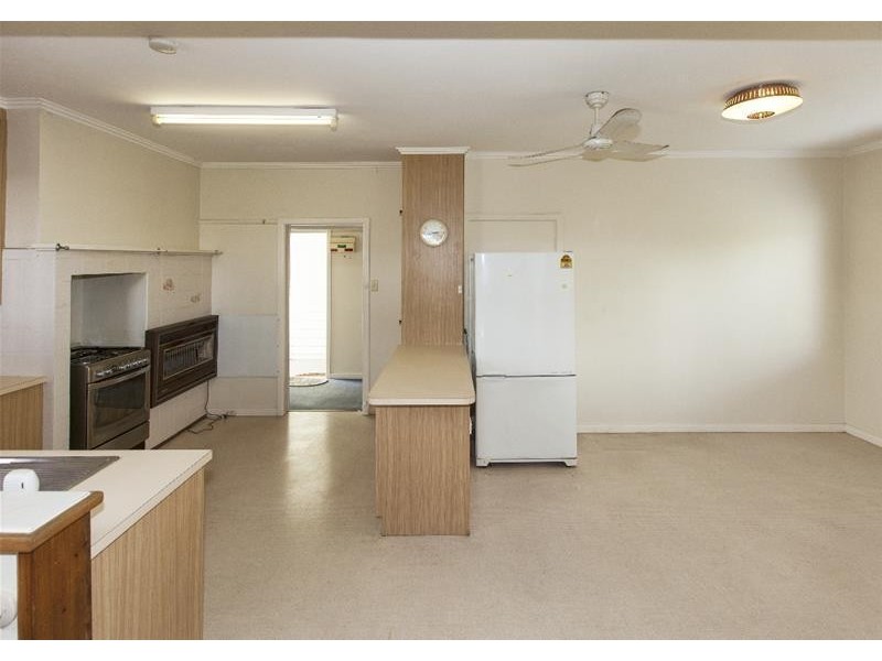 7 Barkly Street West, Ararat VIC 3377