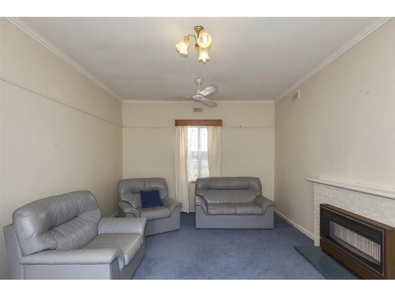 7 Barkly Street West, Ararat VIC 3377