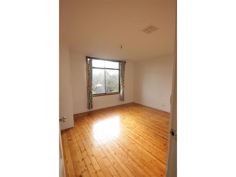 5 STEVENS Crescent, Ararat VIC 3377