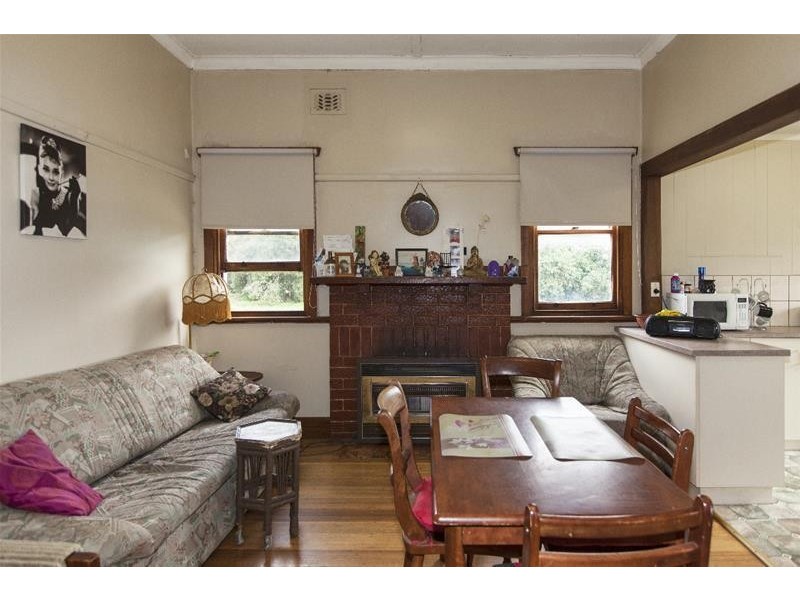 5 Bell Street, Ararat VIC 3377