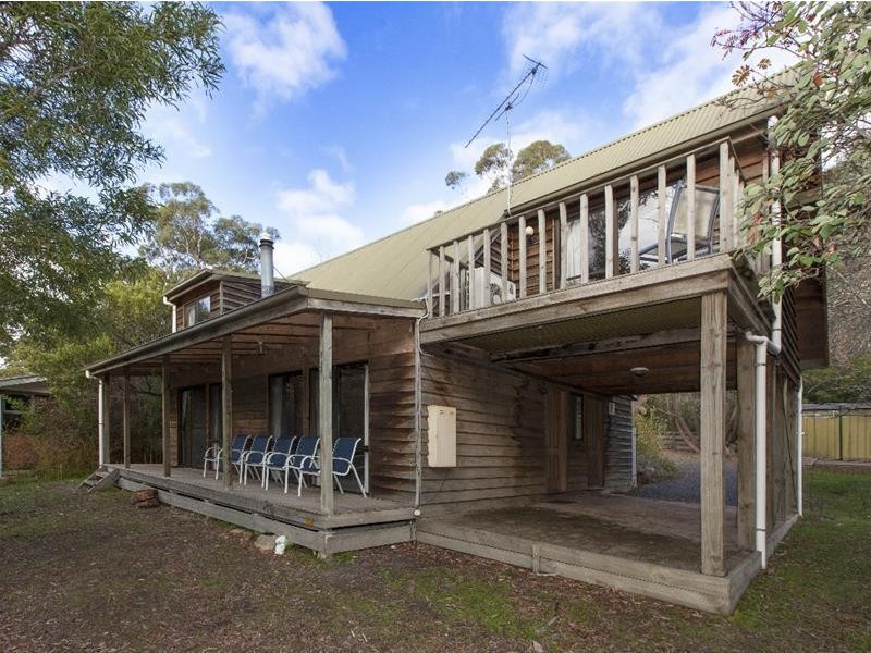 4 Thompson Street, Halls Gap VIC 3381