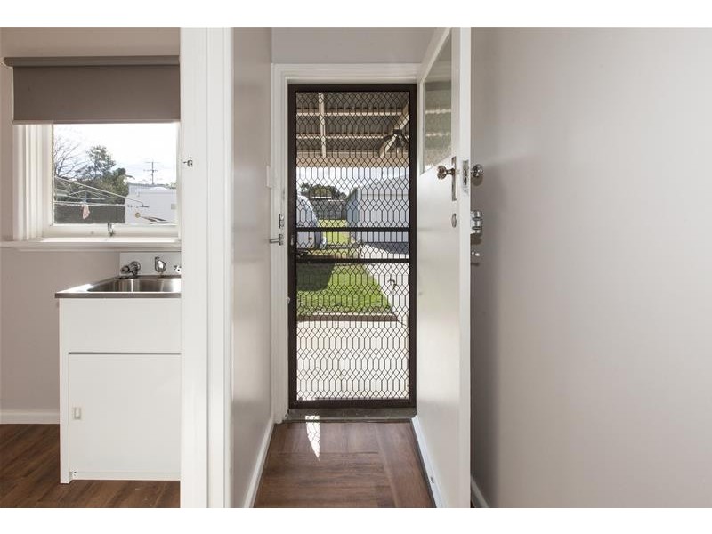 18 BARKLY WEST Street, Ararat VIC 3377