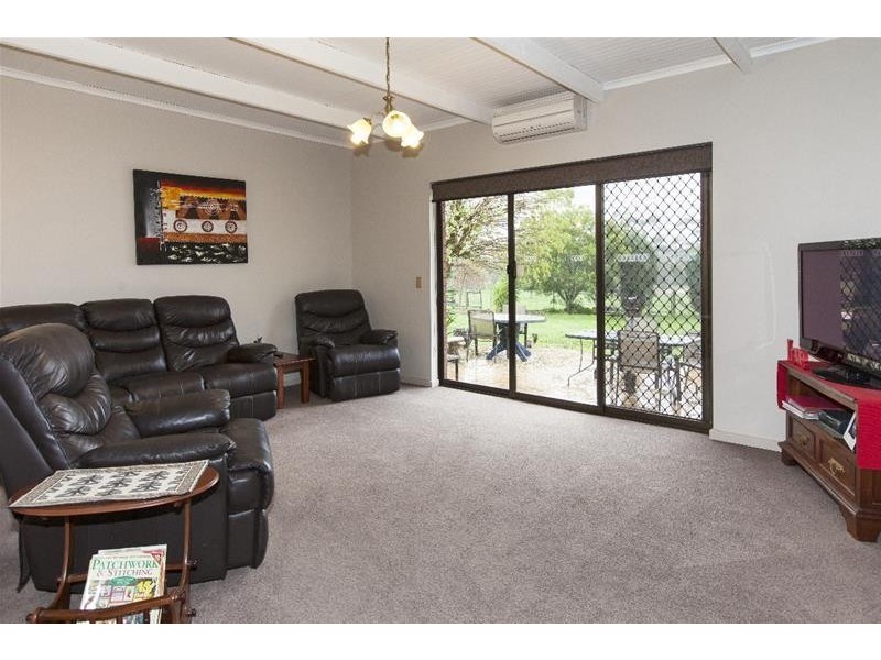 102 Picnic Road, Ararat VIC 3377