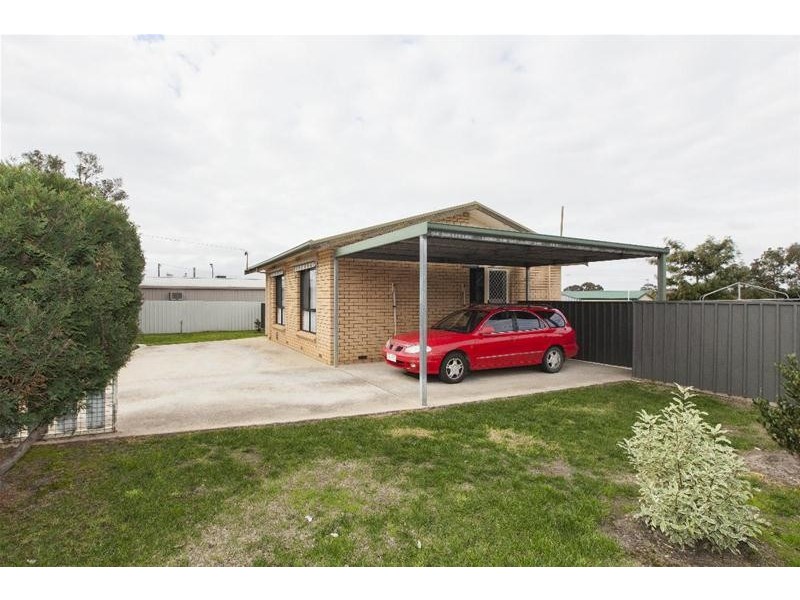 2 Lowe Street, Ararat VIC 3377
