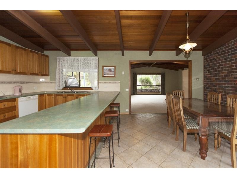 103 Port Fairy Road, Ararat VIC 3377