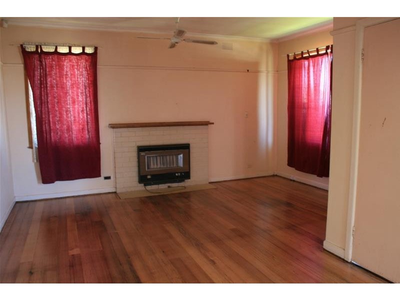 15 MARX Crescent, Ararat VIC 3377