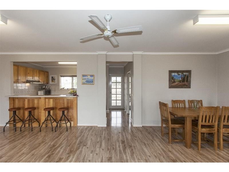 51 Overingtons Road, Moyston VIC 3377